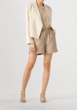 beige aimee the label t-shirt yanni2