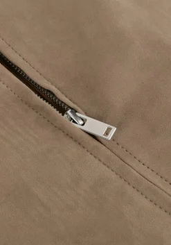 beige alter ego jack mick