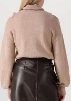 beige ibana coltrui tjico