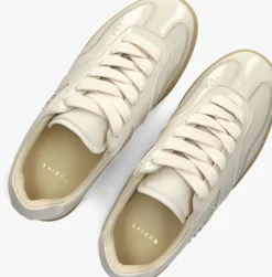 beige nubikk lage sneakers ray owen studs