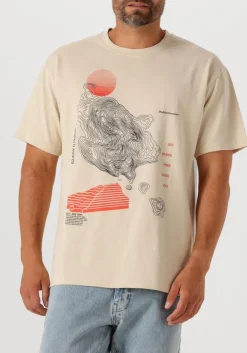 beige peak performance t-shirt m graphic tee