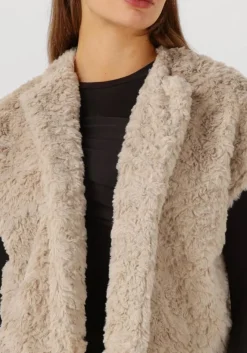 beige ruby tuesday gilet iann