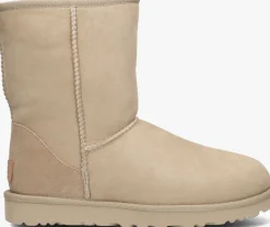 beige ugg vachtlaarzen classic short ii