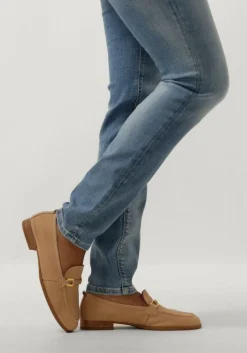 beige unisa loafers daneri