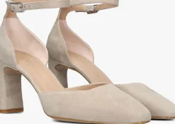 beige unisa pumps warren