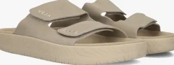 beige veja slippers etna