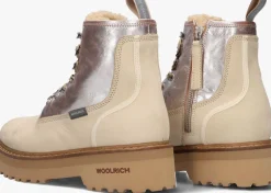 beige woolrich veterboots main boot women