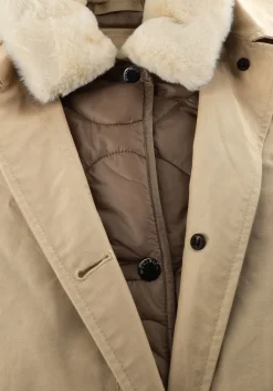 beige woolrich winterjassen all weather coat