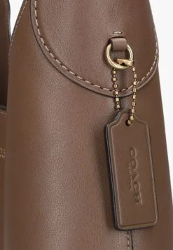 bruine coach schoudertas brooklyn 28