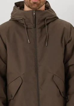 bruine elvine jack kaliks