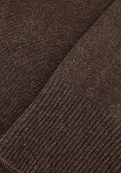 bruine second female coltrui alpha knit t-neck