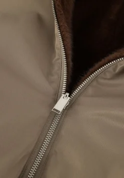 bruine studio ar faux fur jas etta