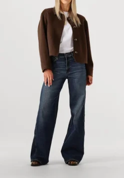 bruine studio ar teddy jas nicolina