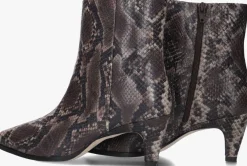 bruine via vai enkellaarsjes lina jackson