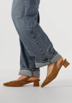 camel stefano lauran slingbacks d24062