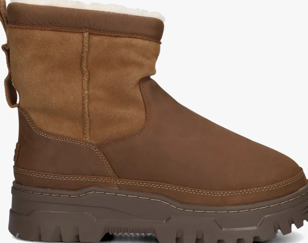 cognac ugg snowboots heritage pull on tg