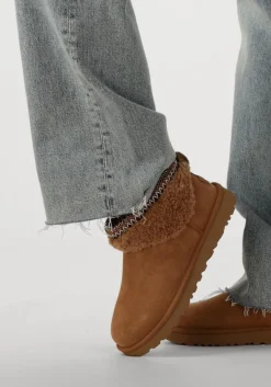 cognac ugg vachtlaarzen classic ultra mini maxi curly