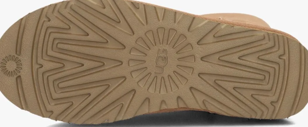 cognac ugg vachtlaarzen classic tall ii