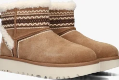 cognac ugg vachtlaarzen classic mini atherson