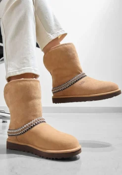 cognac ugg vachtlaarzen classic short crescent