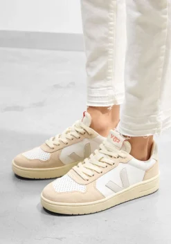 creme veja lage sneakers v-82