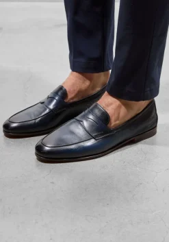 donkerblauwe santoni loafers carlos