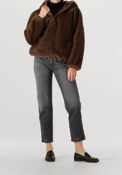 donkergrijze closed mom jeans pedal pusher 3