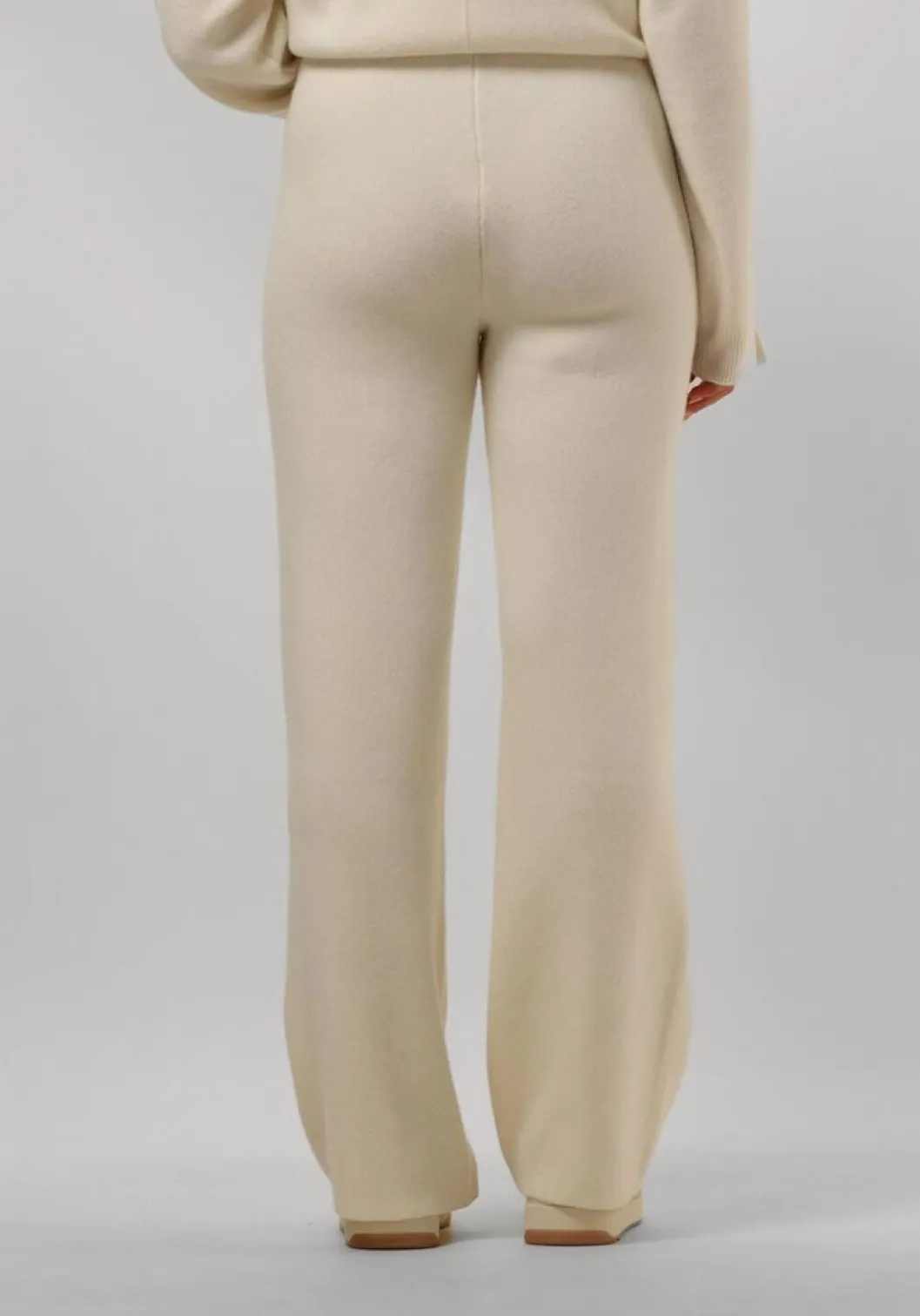 ecru resort finest pantalon knitted pants