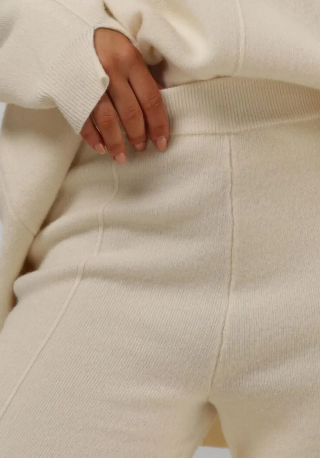 ecru resort finest pantalon knitted pants
