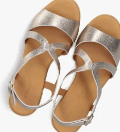 goudkleurig stefano lauran sandalen met hak 2505