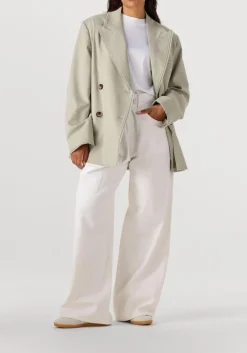 grijze closed lage sneakers sneaker