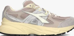 grijze diadora sneakers mythos star