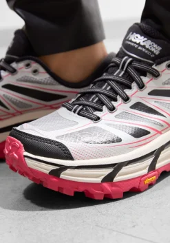 grijze hoka lage sneakers mafate speed 2