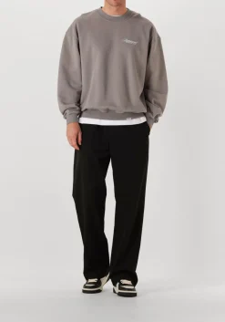 grijze represent sweater owners club script sweater