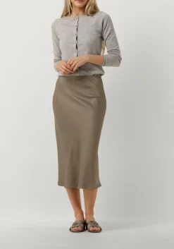 grijze resort finest vest lucca