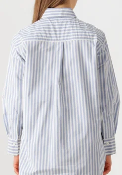 lichtblauwe closed blouses oversize shirt