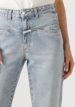 lichtblauwe closed mom jeans pedal pusher