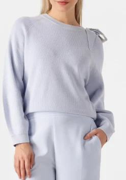 lichtblauwe dante6 trui ulyn cut-out bow sweater