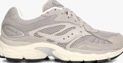 lichtgrijze saucony lage sneakers progrid omni 9