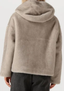 lichtgrijze studio ar faux fur jas ruby