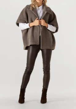 taupe knit-ted vest tam