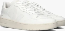 witte veja lage sneakers v-90