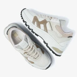 witte via vai lage sneakers liz finley