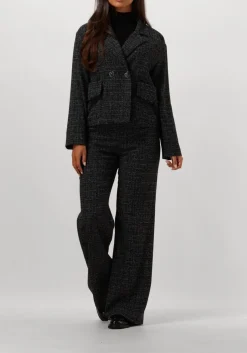 zwarte bruuns bazaar top rivers aditi knit top