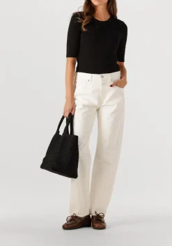 zwarte closed top crewneck shortsleeve