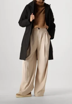 zwarte elvine gewatteerde jas signy