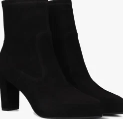 zwarte peter kaiser enkellaarsjes 75321