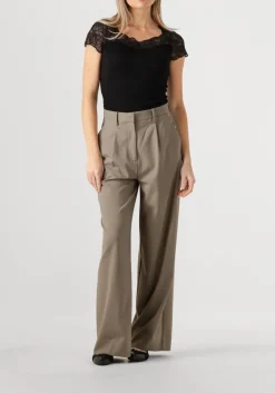 zwarte rosemunde top beatha capsleeve