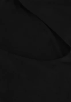 zwarte rosemunde t-shirt billie capsleeve v-neck