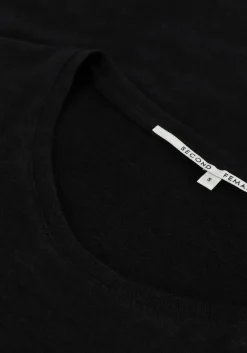 zwarte second female t-shirt peony o neck tee